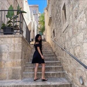 Meet your Posher, JLynn